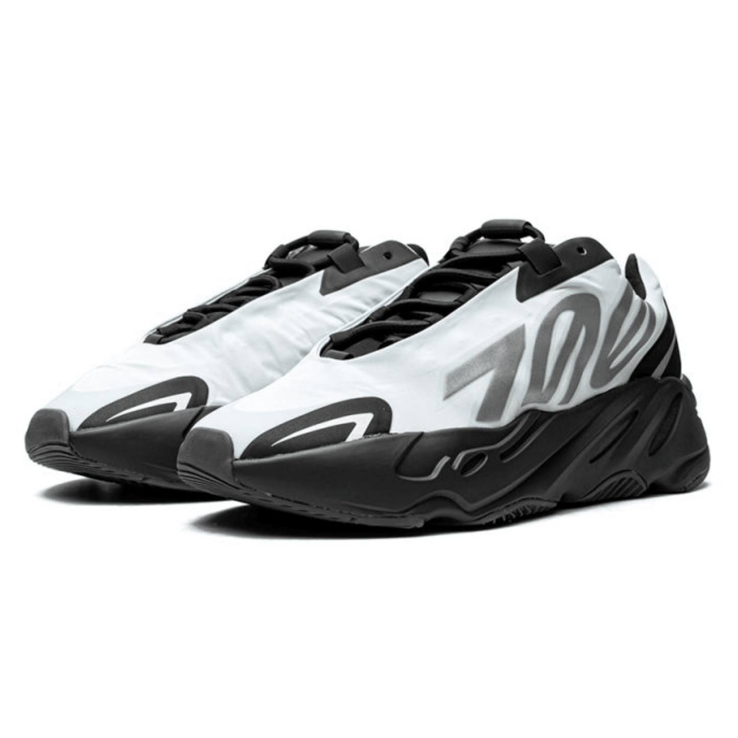 Yeezy Boost 700 MNVN 'Blue Tint' - FRESNEAKERS